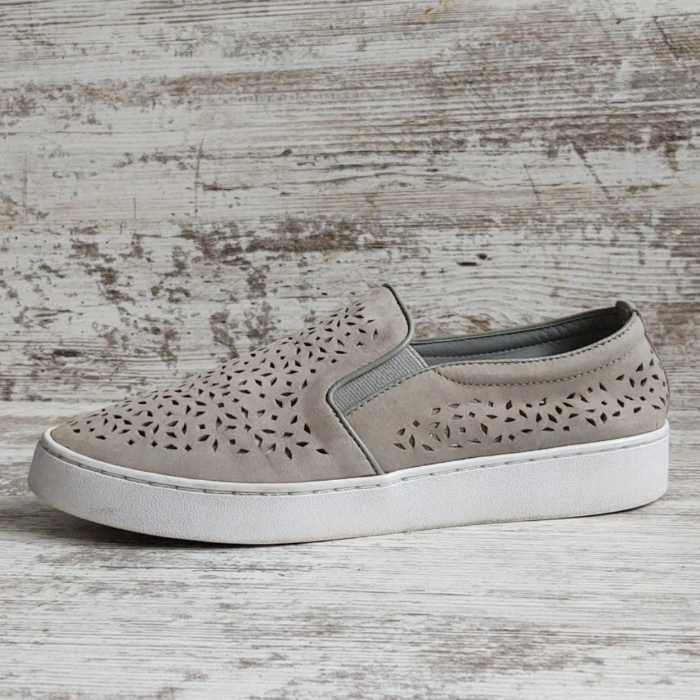 Vionic Gray Leather Midi Perf Sneaker